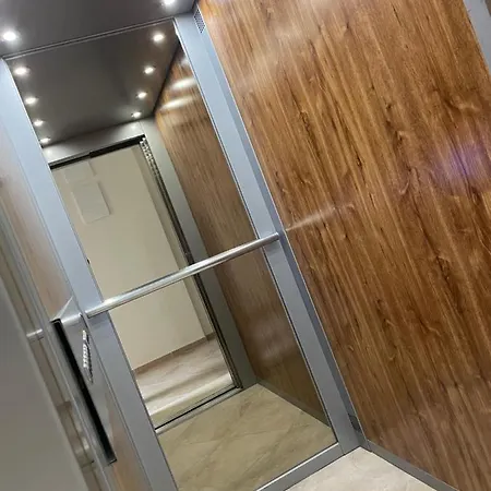 Deluxe South Bay Апартамент *